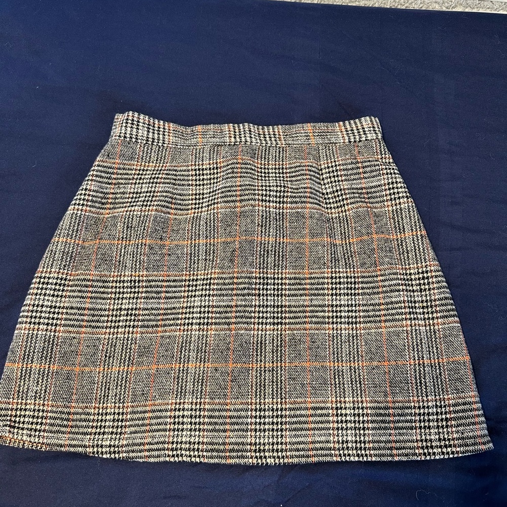 Formal skirt